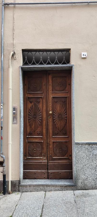 Ca' Balenga - Centralissimo Con Posto Auto Coperto Gratuito 아스티 외부 사진
